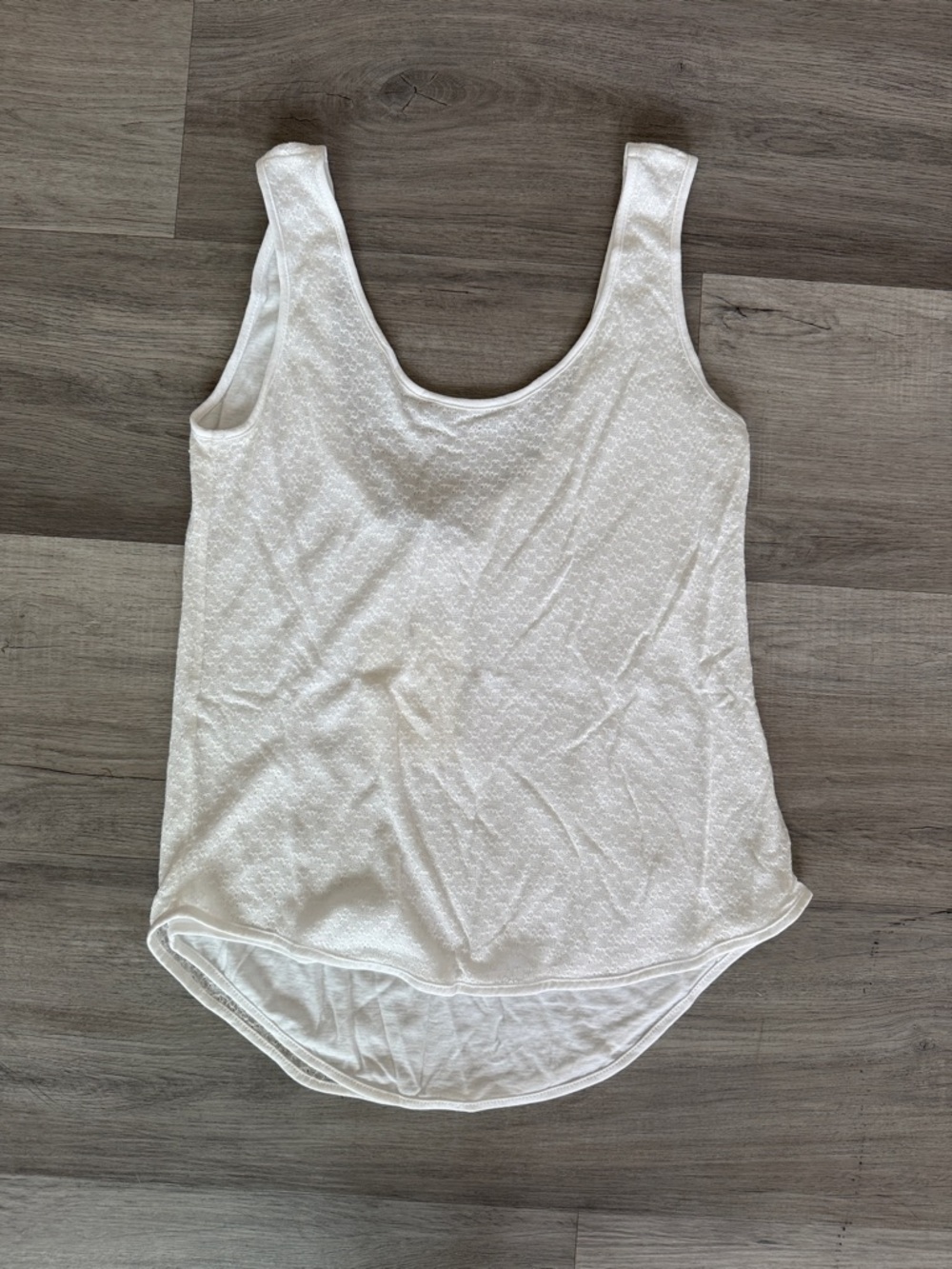 Merritt Charles White Scoop Neck Textured Tank